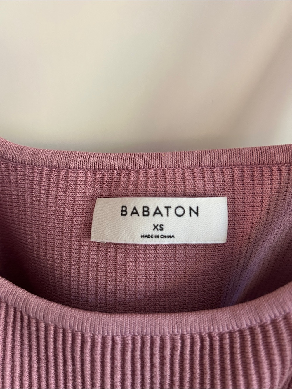 Babaton Sculpt Knit square neck cropped tank - Picture 3 of 3